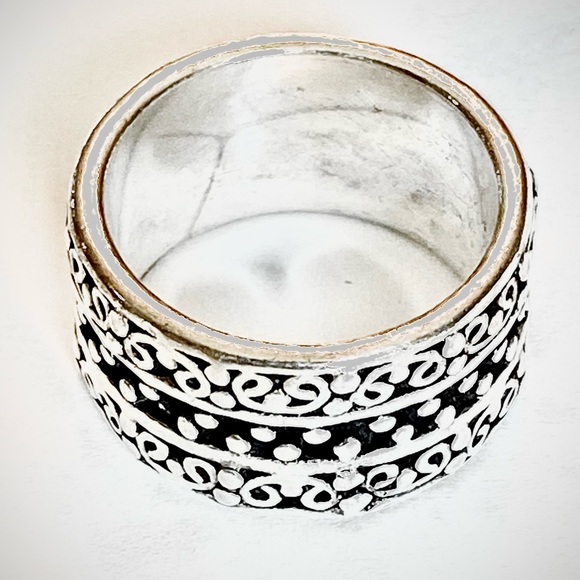 Sterling Silver Arrow Ring! 7 - Picture 2 of 10